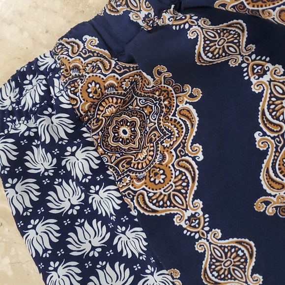 H&M Pattern Shorts - Picture 2 of 3